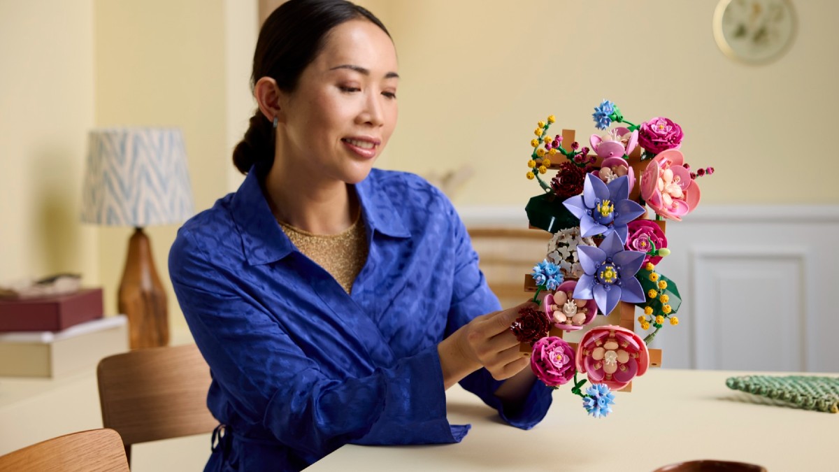 One of LEGO Flower Wall's best companions is about to retire