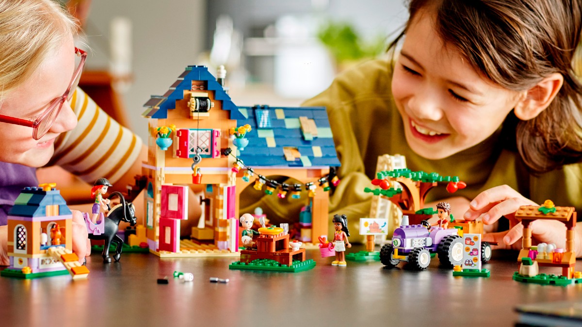 LEGO Friends summer 2022 models added to LEGO.com