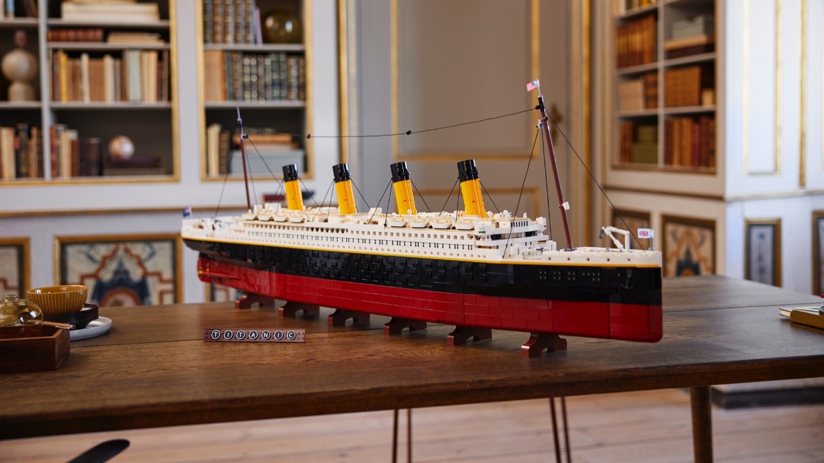 Sail away with LEGO Icons 10294 Titanic before the movie’s re-release