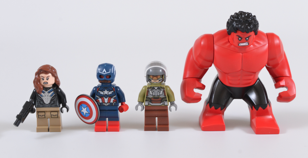 LEGO Marvel 76292 Captain America vs. Red Hulk Battle 45 1024x527