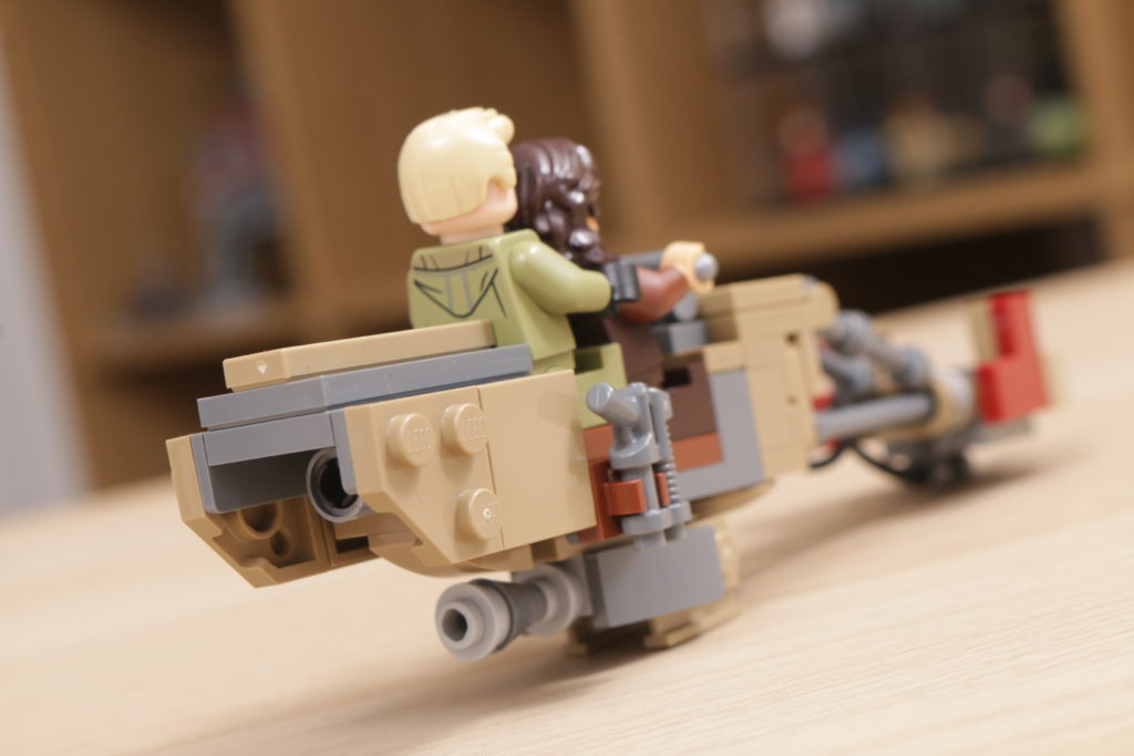 LEGO Star Wars 75338 Ambush on Ferrix review 25 1024x683