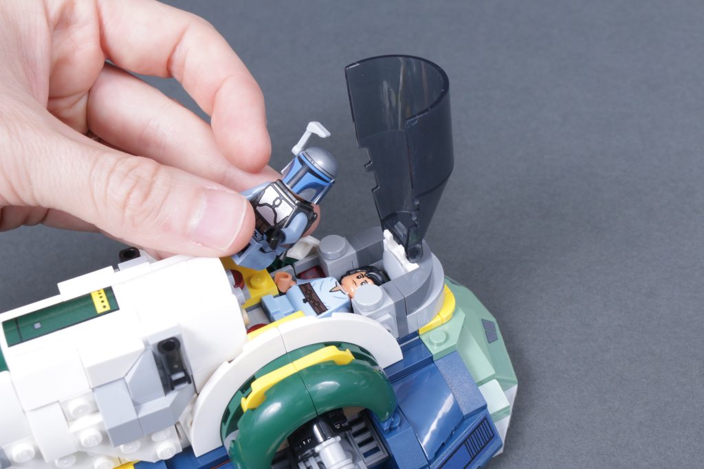 LEGO Star Wars 75433 Jango Fetts Starship review 18 1024x683