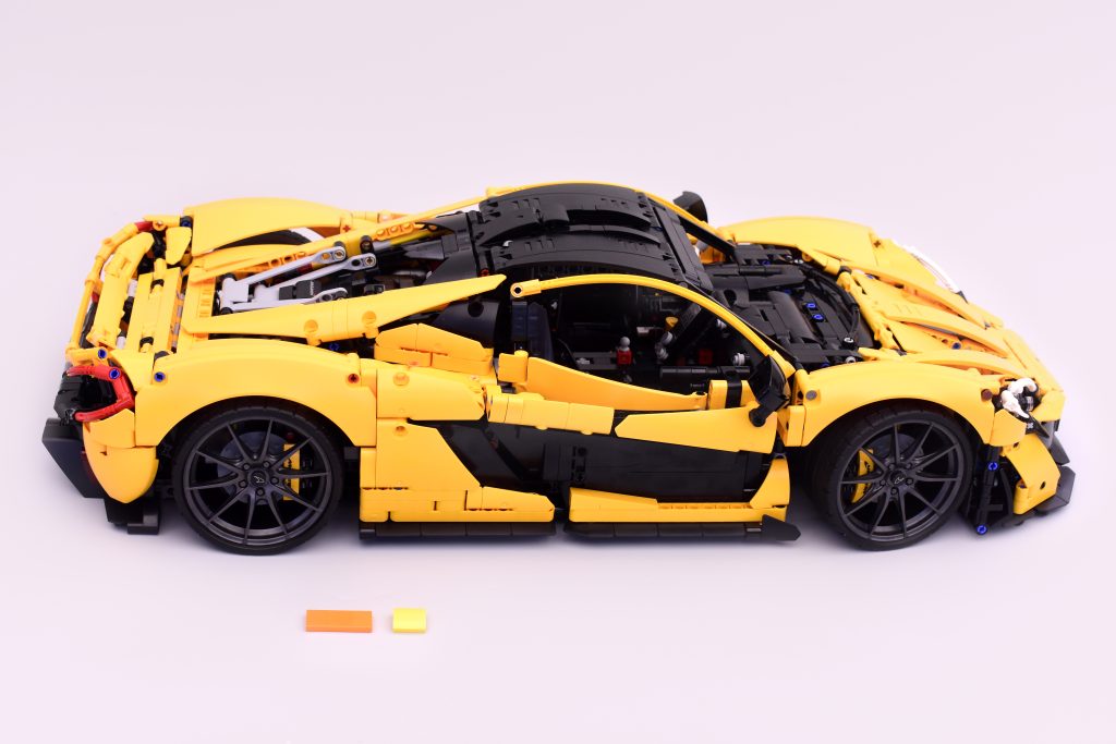 LEGO Technic 42172 McLaren P1 review 1 1024x683